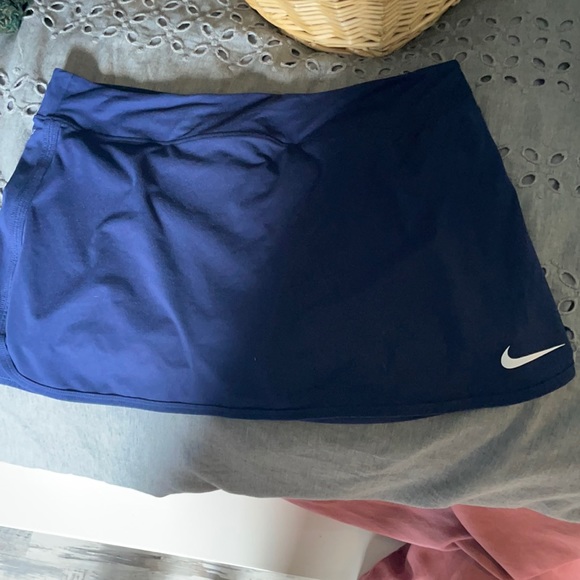 Nike tennis skort
